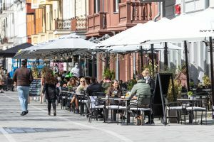 Lauko kavinės Laisvės alėjoje ir Senamiestyje per karantiną