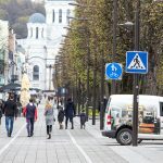 Dviračių takas Laisvės alėjoje
