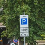 Mokamas stovėjimas Jonavos gatvėje