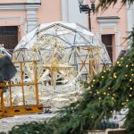 Statoma kalėdinė eglutė Rotušės aikštėje