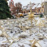 Statoma kalėdinė eglutė Rotušės aikštėje