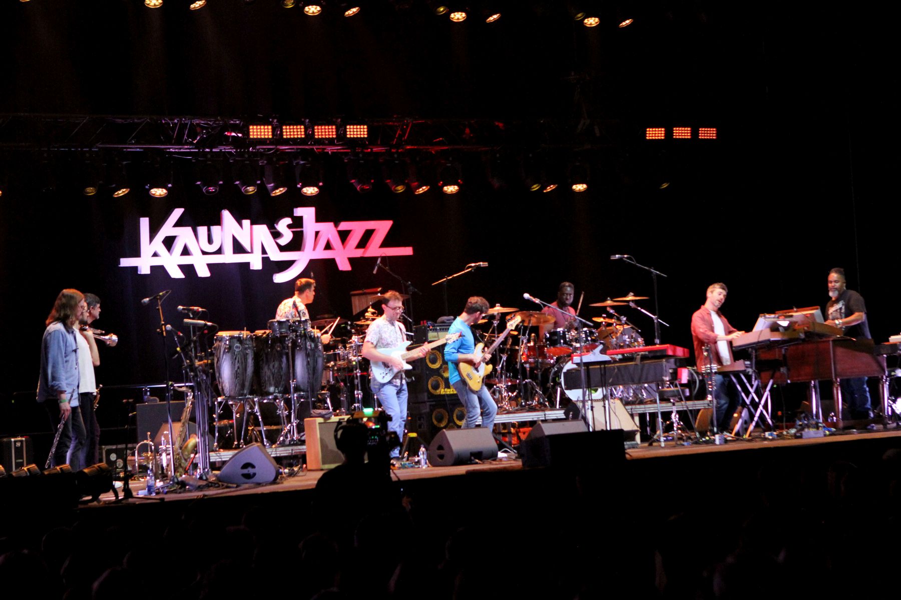 „Snarky Puppy“ pasirodymas / M. Patašiaus nuotr.