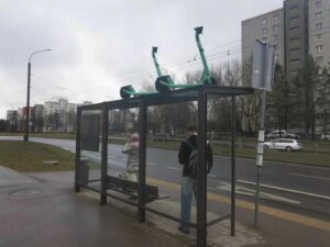 Paspirtukai S. Žukausko g. / Skaitytojos A. Gimbutytės nuotr.