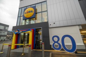 Kaune duris atvėrė jubiliejinė „Lidl“ parduotuvė / org. nuotr.