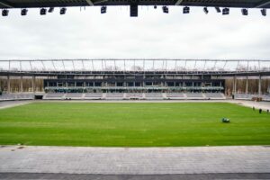 Dariaus ir Girėno stadione baigti vejos keitimo darbai / Dariaus ir Girėno stadiono nuotr.