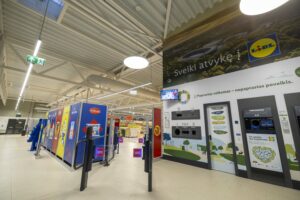Kaune duris atvėrė jubiliejinė „Lidl“ parduotuvė / org. nuotr.