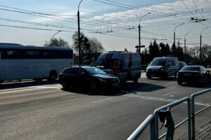 GMP automobilis pateko į avariją / Kas vyksta nuotr.