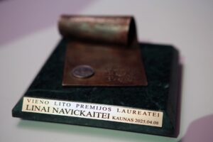Vieno lito premijos įteikimas / M. Patašiaus nuotr.