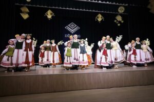Tautinių šokių kolektyvo „Džiaukis“ renginys / KRS nuotr.