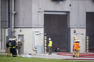 Gaisro Kauno kogeneracinėje jėgainėje gesinimo darbai / T. Biliūno / BNS nuotr.