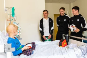 FK „Kauno Žalgiris“ ir „Mamų unija“ Kauno klinikose / žalgiris.lt nuotr.
