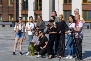 Kėdainiuose vyko išskirtinė fotosesija po dirbtiniu lietumi / Organizatorių nuotr.