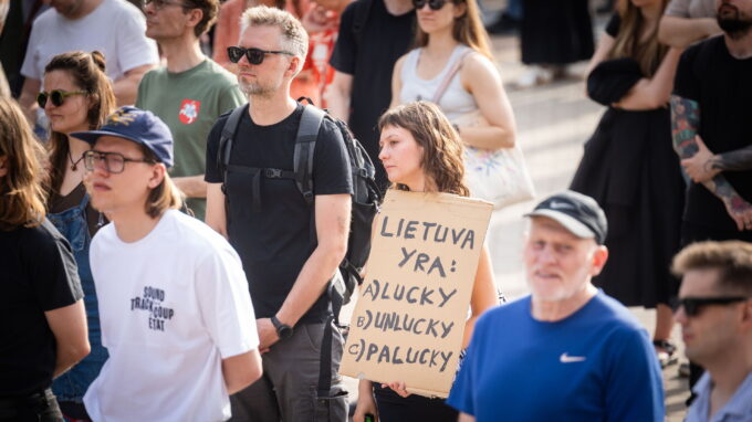 Prie Seimo – protestas prieš premjerą / R. Riabovo / BNS nuotr.