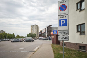 Šiaurės pr. 8D parkavimo aikštelė / R.Tenio nuotr.